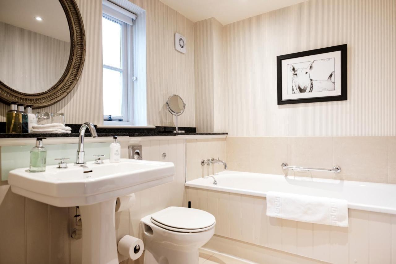 The Hare & Hounds Hotel Tetbury Exteriér fotografie