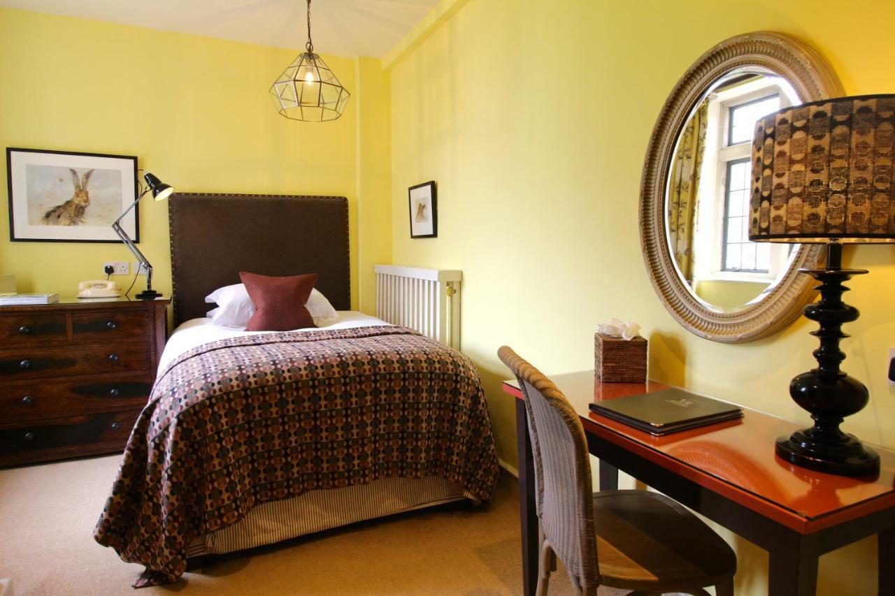 The Hare & Hounds Hotel Tetbury Exteriér fotografie